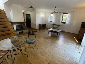 Prodej rodinného domu, Bělá pod Bezdězem, 180 m2