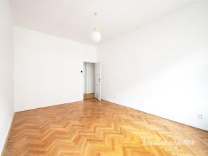 Pronájem bytu 2+kk, Praha - Bubeneč, Zelená, 44 m2