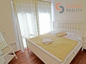 Prodej apartmánu, Lednice, Sídl. Osvobození, 30 m2