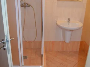 Pronájem bytu 2+kk, Praha - Košíře, Plzeňská, 55 m2