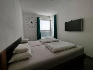 Prodej bytu 2+kk, Praha - Horní Měcholupy, Hornoměcholupská, 64 m2