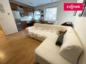 Prodej bytu 2+kk, Zlín, Plesníkova, 48 m2