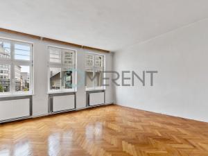 Prodej bytu 3+1, Liberec - Liberec III-Jeřáb, nám. Soukenné, 124 m2