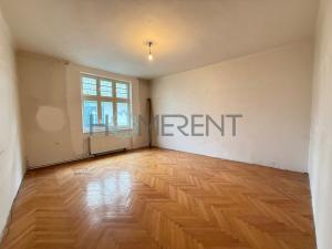 Prodej bytu 3+1, Liberec - Liberec III-Jeřáb, nám. Soukenné, 124 m2