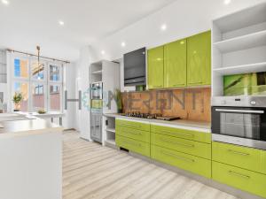 Prodej bytu 3+1, Liberec - Liberec III-Jeřáb, nám. Soukenné, 126 m2