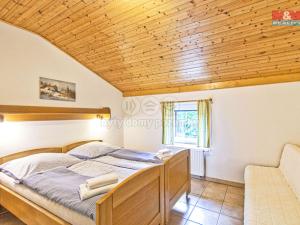 Prodej ubytování, Malenovice, 1770 m2