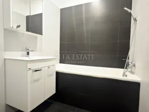 Pronájem bytu 3+1, Ostrov, Družební, 80 m2