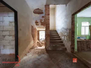 Prodej činžovního domu, Košťálov, 400 m2