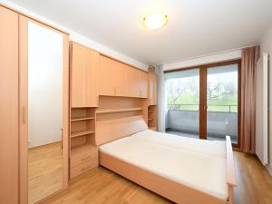 Pronájem bytu 2+kk, Praha - Žižkov, Kališnická, 49 m2