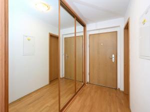 Pronájem bytu 2+kk, Praha - Žižkov, Kališnická, 49 m2