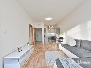 Prodej bytu 2+kk, Praha - Košíře, Pod radnicí, 52 m2