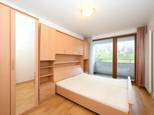 Pronájem bytu 2+kk, Praha - Žižkov, Kališnická, 49 m2