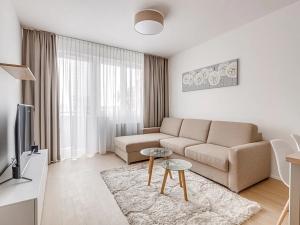 Pronájem bytu 3+kk, Praha - Vysočany, Hindlova, 82 m2