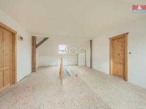 Prodej zemědělské usedlosti, Jedomělice, 298 m2