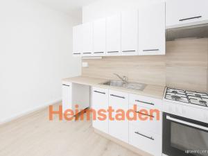 Pronájem bytu 2+1, Karviná - Nové Město, tř. Osvobození, 55 m2