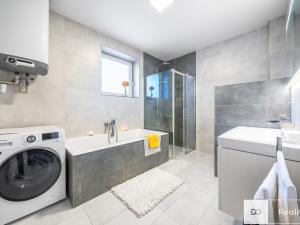 Prodej rodinného domu, Rostoklaty - Nová Ves II, 108 m2