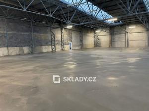 Pronájem skladu, Žatec, 2000 m2