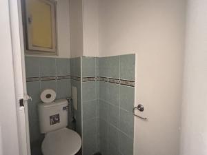 Pronájem obchodního prostoru, Praha - Vršovice, 28. pluku, 75 m2