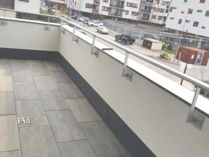 Pronájem bytu 2+kk, Praha - Dolní Měcholupy, Kryšpínova, 60 m2