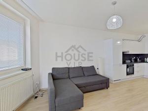 Prodej bytu 2+kk, Praha - Hlubočepy, Vítové, 51 m2