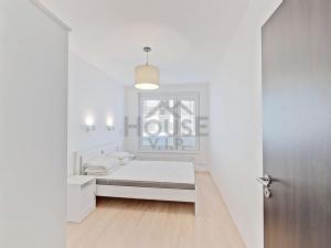 Prodej bytu 2+kk, Praha - Hlubočepy, Vítové, 51 m2