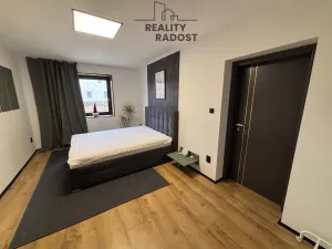 Prodej ubytování, Andělská Hora, 530 m2