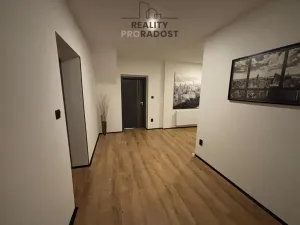 Prodej ubytování, Andělská Hora, 530 m2