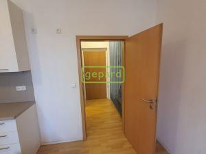 Pronájem bytu 1+kk, Praha - Hostivař, Zemské právo, 31 m2