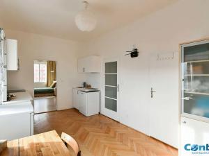 Prodej bytu 2+1, Praha - Nusle, Doudlebská, 60 m2