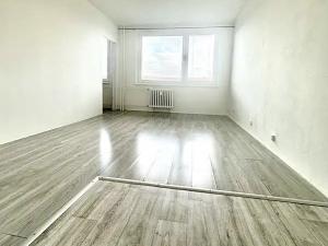 Pronájem bytu 2+kk, Most, Františka Malíka, 40 m2