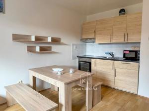 Pronájem bytu 1+kk, Vacenovice, 32 m2