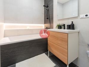 Prodej bytu 3+kk, Ostrava, Podroužkova, 70 m2
