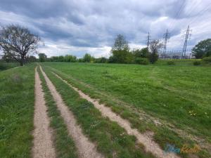 Prodej komerčního pozemku, Brno - Komárov, Hněvkovského, 2784 m2