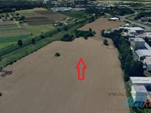 Prodej komerčního pozemku, Brno - Komárov, Hněvkovského, 2784 m2