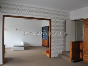 Pronájem bytu 4+kk, Hluboká nad Vltavou, nám. Čsl. armády, 110 m2