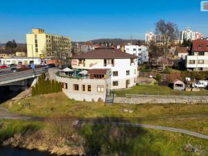 Prodej obchodního prostoru, Týnec nad Sázavou, Ing. Fr. Janečka, 200 m2