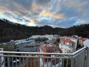 Prodej bytu 4+kk, Karlovy Vary, Tylova, 212 m2