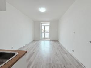 Pronájem bytu 1+kk, Milovice - Mladá, Slepá, 26 m2