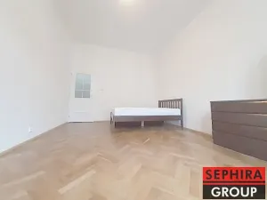 Pronájem bytu 1+kk, Praha - Vinohrady, Vinohradská, 32 m2