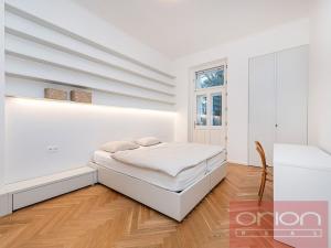 Pronájem bytu 3+kk, Praha - Žižkov, Chvalova, 88 m2