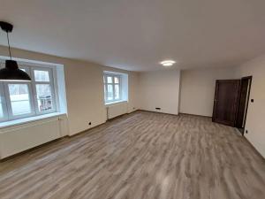 Pronájem bytu 2+kk, Děčín, Zámecká, 77 m2