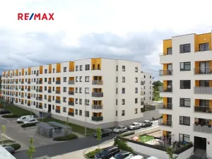 Pronájem bytu 4+kk, Praha - Uhříněves, Oty Bubeníčka, 92 m2