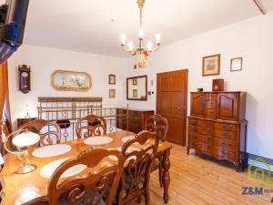 Prodej apartmánu, Jáchymov, Palackého, 200 m2