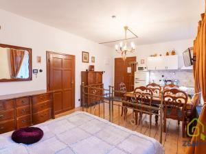 Prodej apartmánu, Jáchymov, Palackého, 200 m2