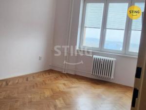 Pronájem bytu 2+1, Opava, Olomoucká, 54 m2