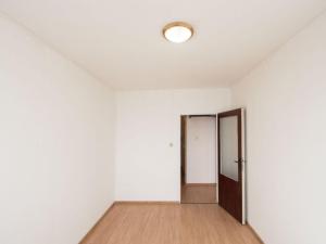 Pronájem bytu 2+kk, Praha - Petrovice, Lessnerova, 43 m2