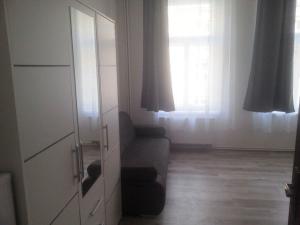 Pronájem bytu 1+kk, Praha - Nusle, Rostislavova, 22 m2