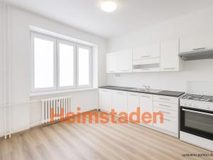 Pronájem bytu 2+1, Karviná - Nové Město, tř. Osvobození, 58 m2