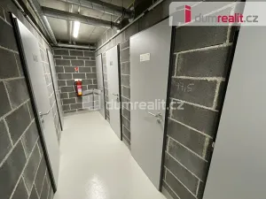 Pronájem bytu 1+kk, Praha - Smíchov, U Lihovaru, 32 m2