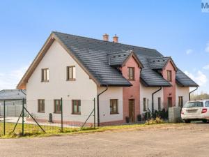 Prodej rodinného domu, Dubí - Mstišov, Mstišovská, 125 m2